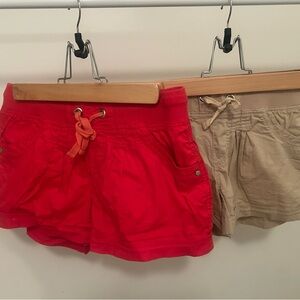 Casual Women's Beige and Red Cargo Shorts.